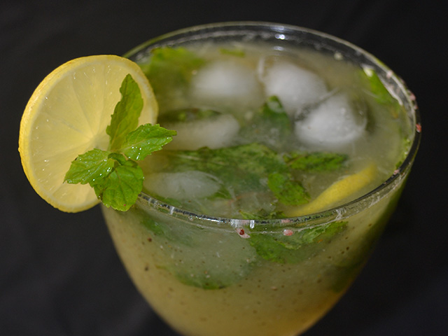 Virgin Kiwi Mojito