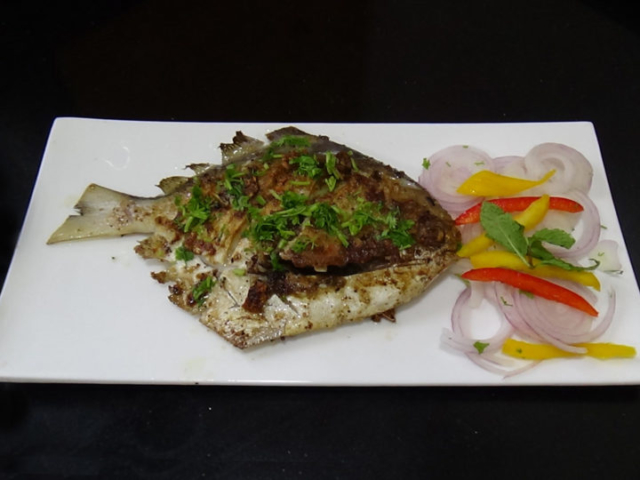 Butter Garlic Pomfret